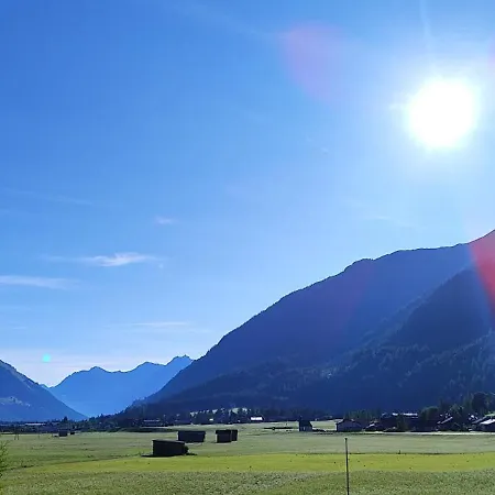 Lechtaler Alpen Appartement *